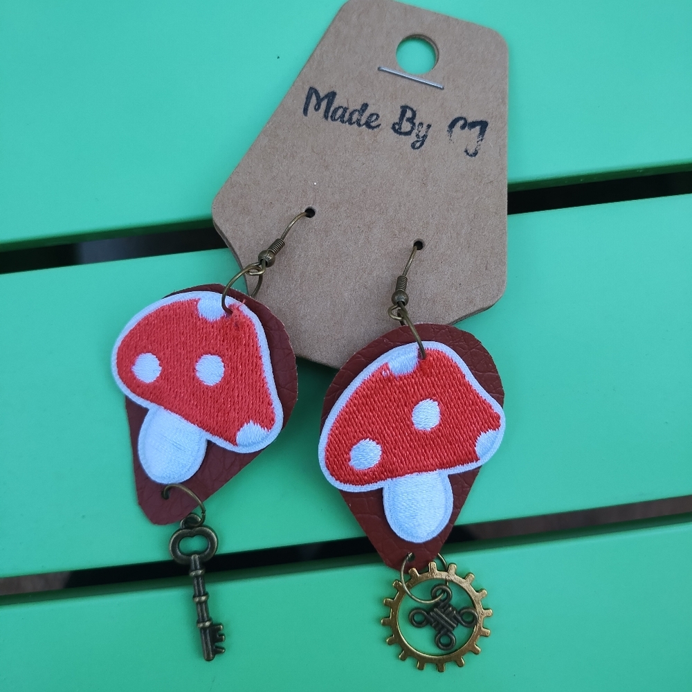 *Steampunk Mushroom and faux leather earrings handmade MadeByCJ